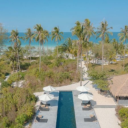 Tamu Koh Rong Hotel Pagoda Beach Kültér fotó