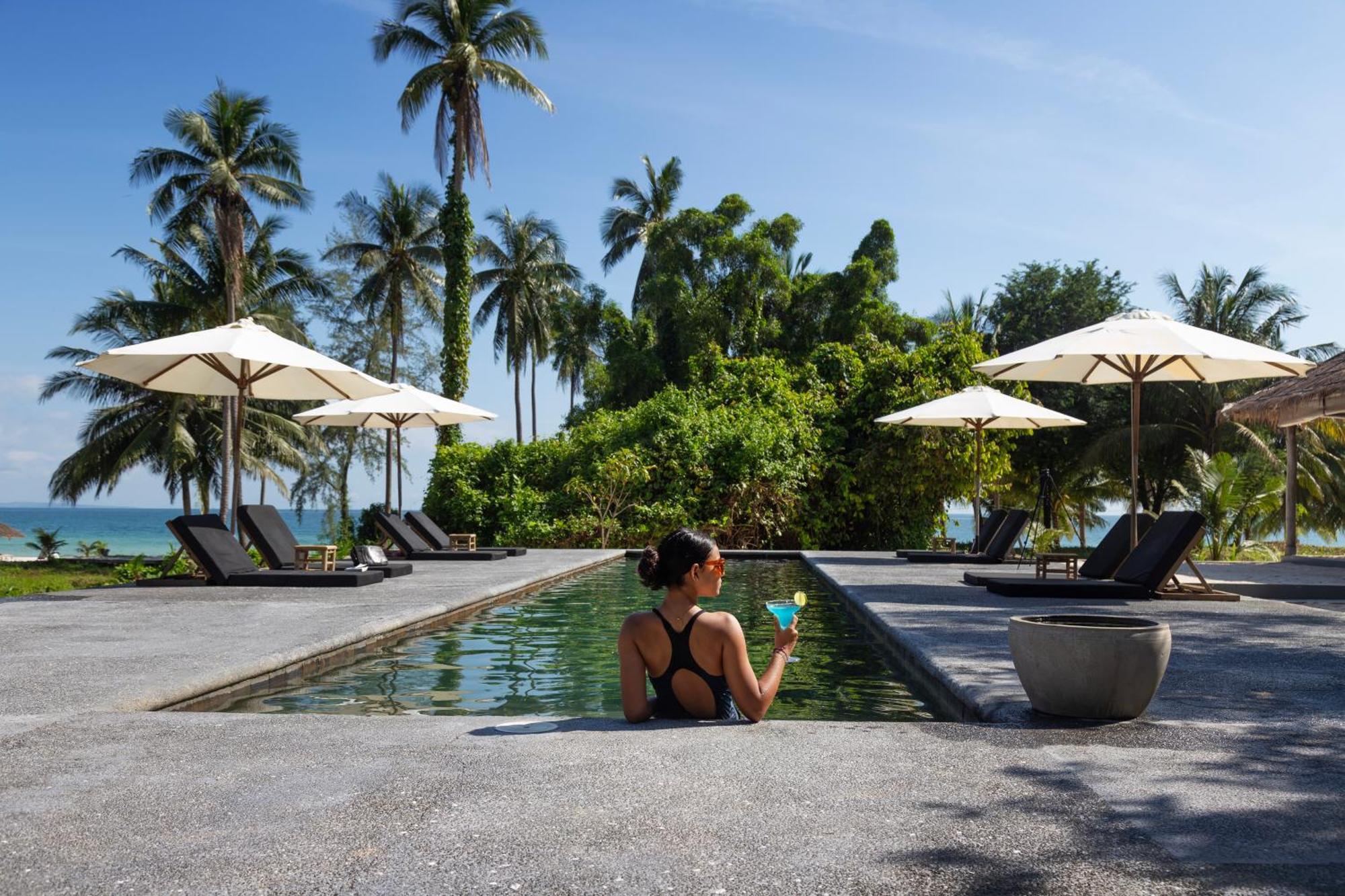 Tamu Koh Rong Hotel Pagoda Beach Kültér fotó