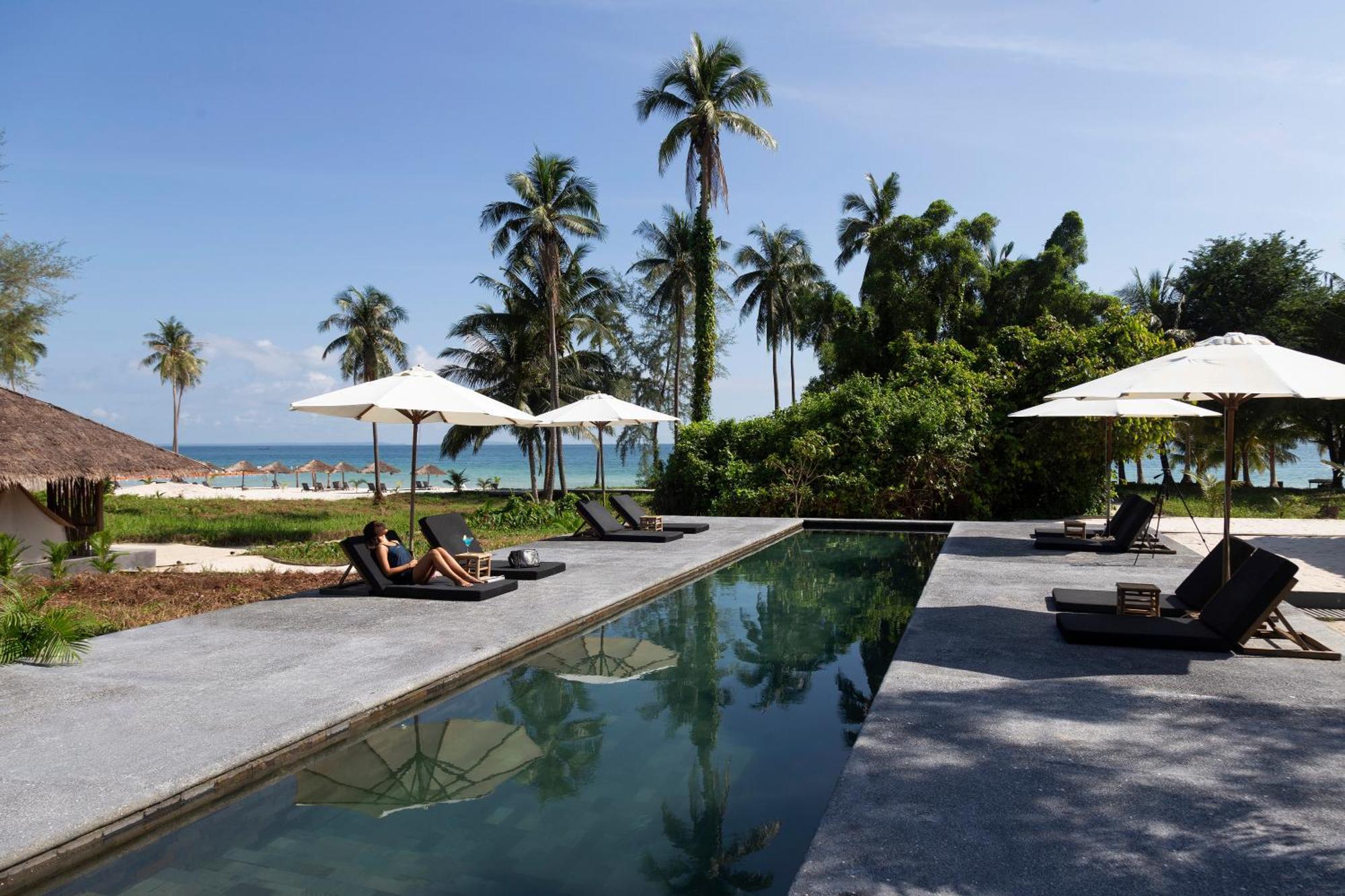 Tamu Koh Rong Hotel Pagoda Beach Kültér fotó